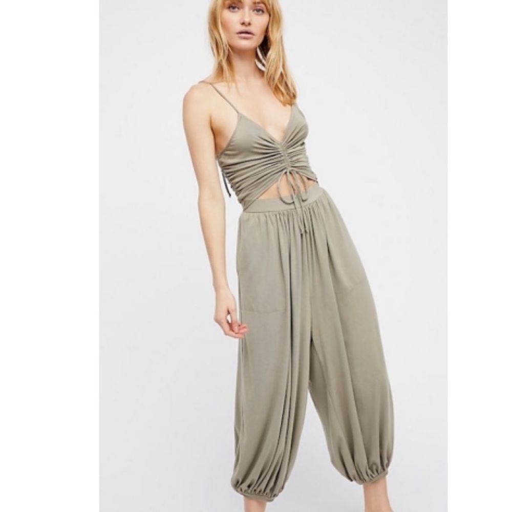 NWT Free People Weekend chill out jumper